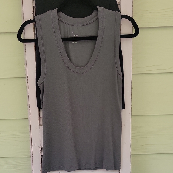 💗 a new day Women's Sleeveless Tank Tops - Black, Gray, Brown, Red, White M/L - Picture 6 of 8